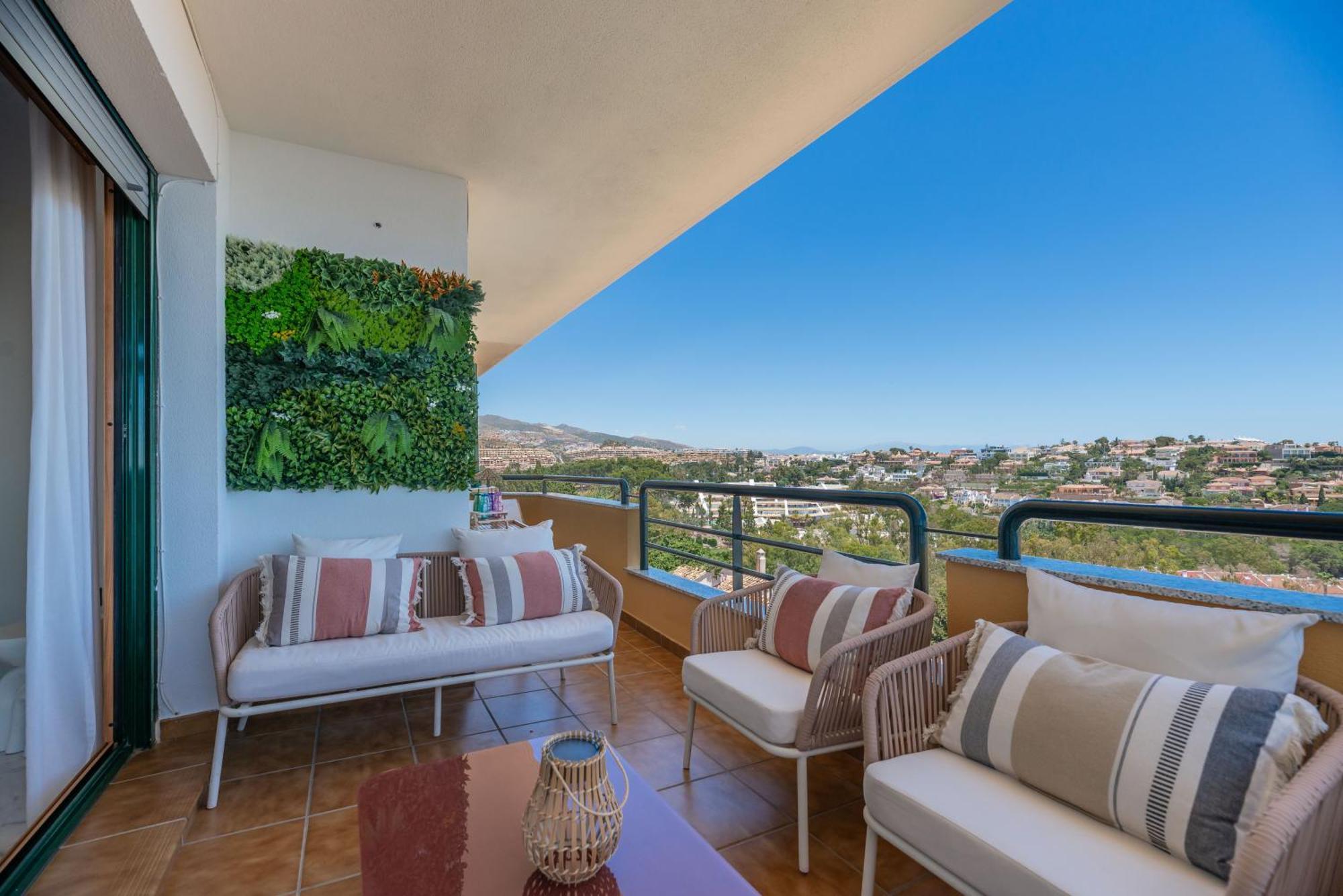 Luxury 4bdr Penthouse With Sea Views Appartement *