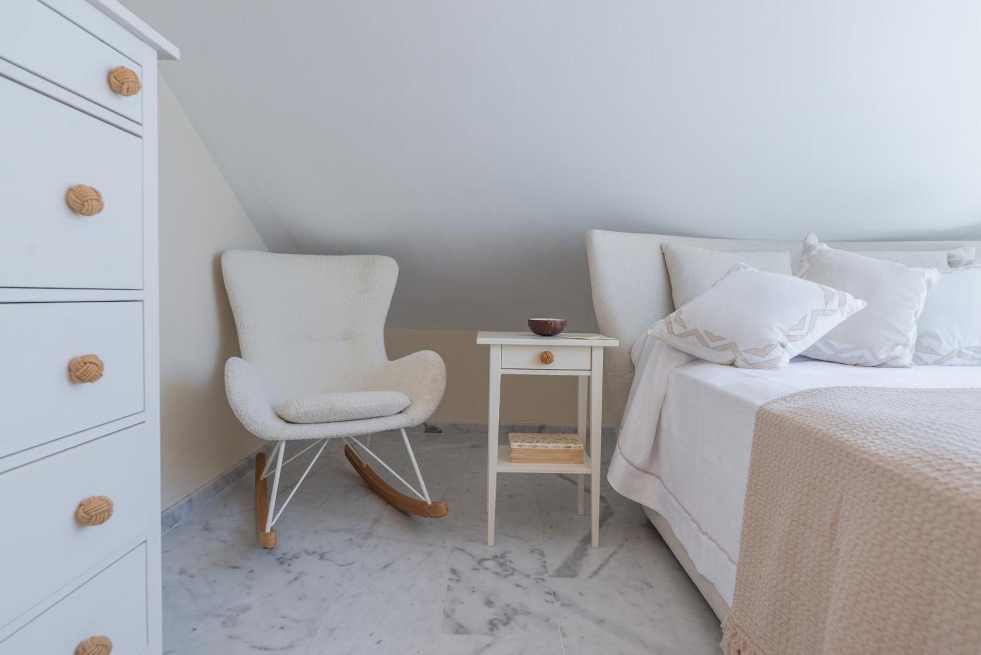 Luxury 4bdr Penthouse With Sea Views Apartment *